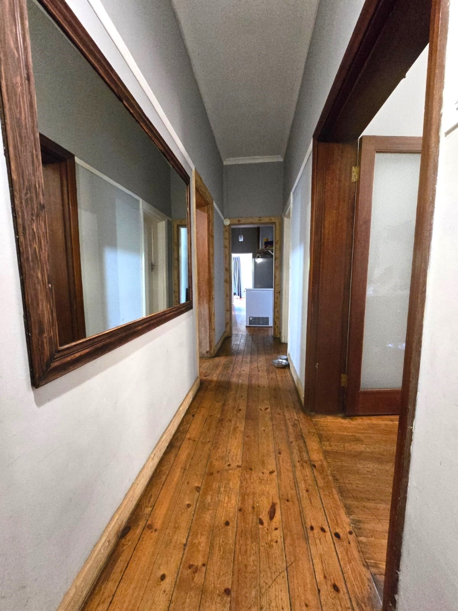 5 Bedroom Property for Sale in Lemoenkloof Western Cape